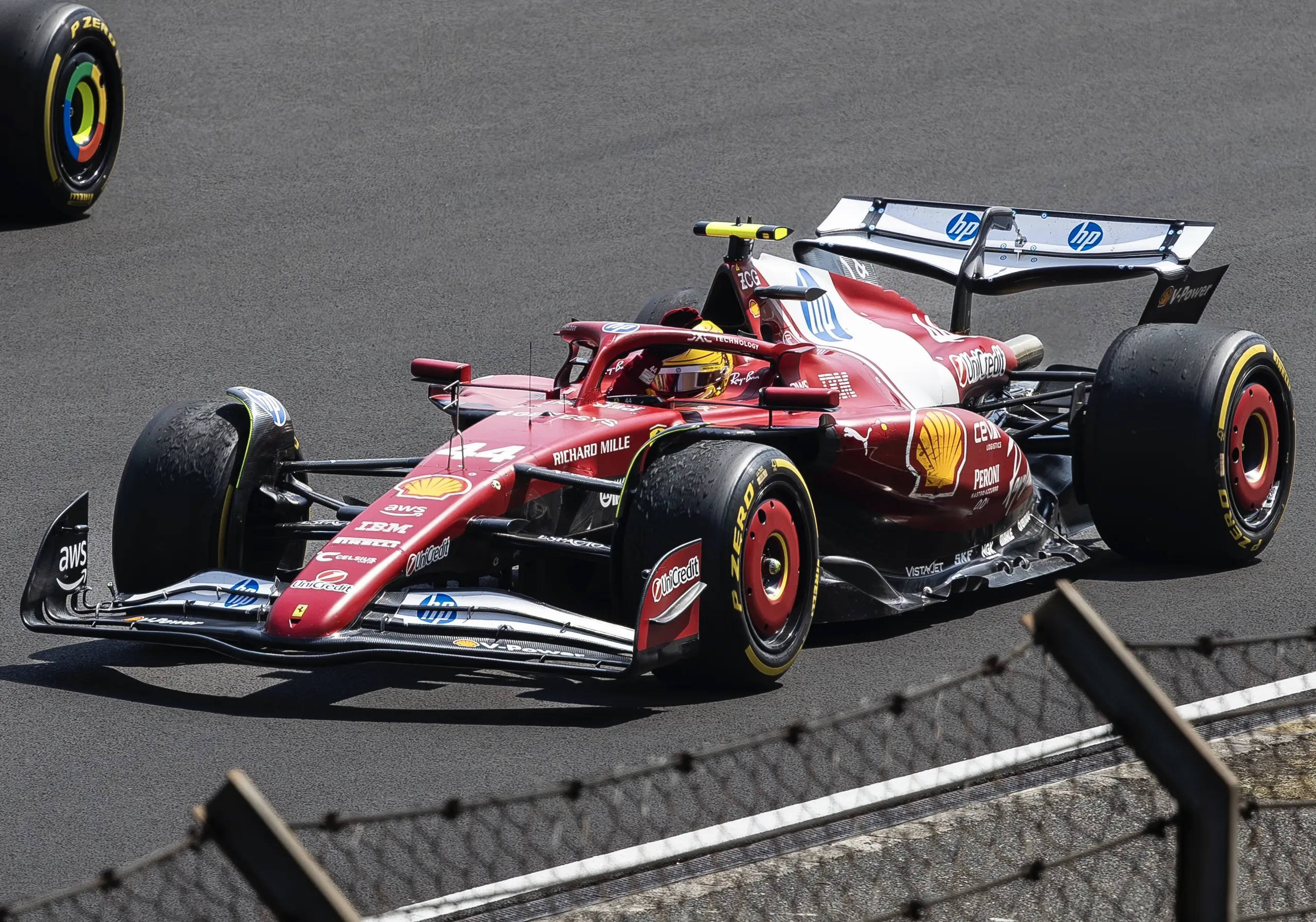 法拉利轻取索伯车队,汉密尔顿惊艳四座的简单介绍 法拉利轻取索伯车队,汉密尔顿惊艳四座的简单介绍