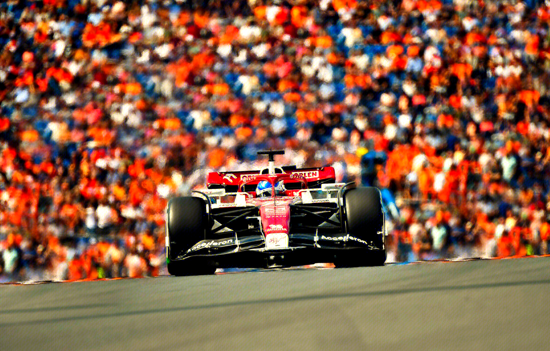 梅赛德斯逆转法拉利,拉塞尔带队取胜 梅赛德斯逆转法拉利,拉塞尔带队取胜