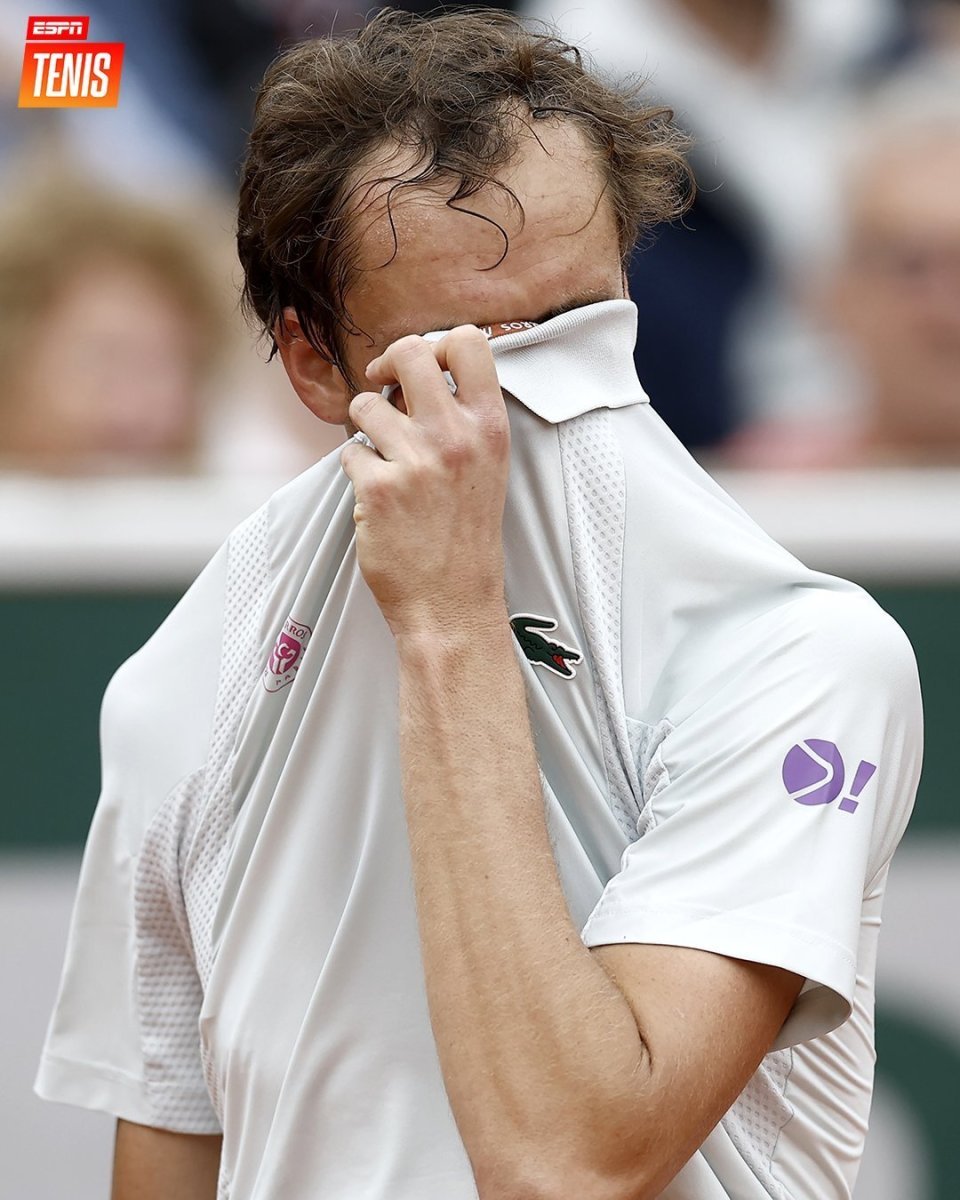 法网轻取美网,梅德韦杰夫刷新纪录 法网轻取美网,梅德韦杰夫刷新纪录