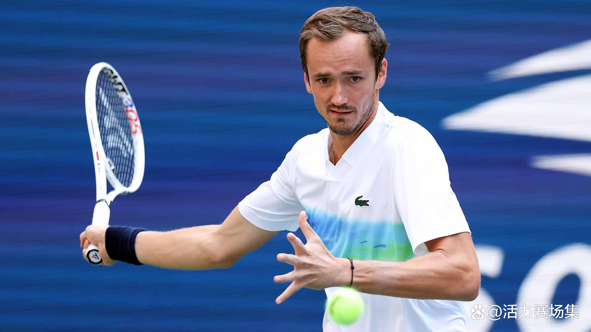 法网轻取美网,梅德韦杰夫刷新纪录 法网轻取美网,梅德韦杰夫刷新纪录