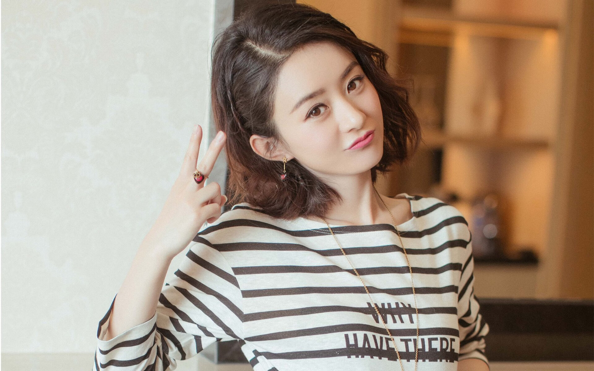 跨界唯一性,从NBA火箭收割鹈鹕到英超争冠,霍勒迪的接管艺术