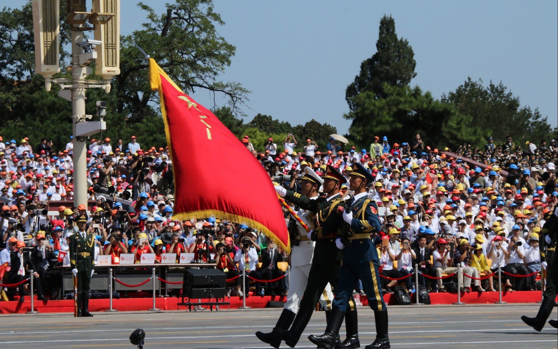 绝地逆转，布伦森50分史诗之夜与快船铁血晋级的冰火两重天